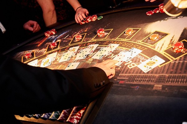 Las Vegas Theme Nights