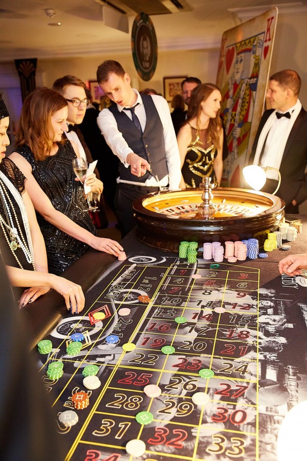 1920's Chicago & Great Gatsby Deluxe Theme Night